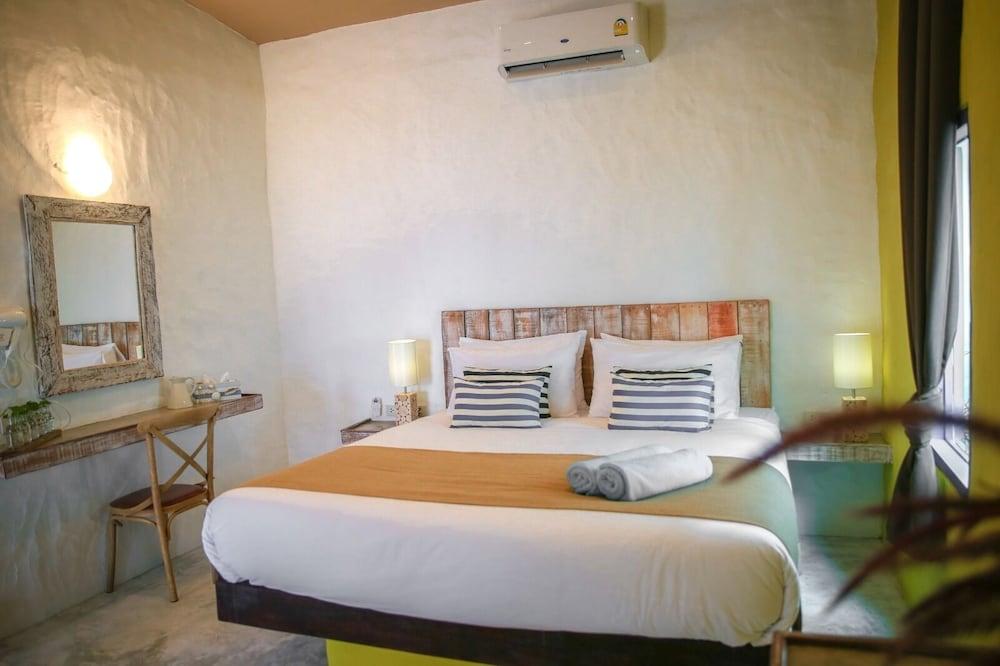 Lime & Soda Beachfront 3* Thong Sala